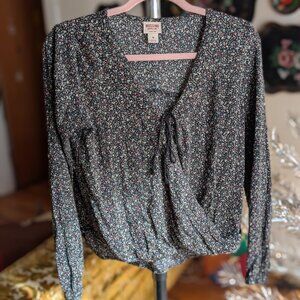 Mossimo Supply Boho Slouchy Top Medium